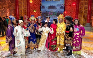 Táo quân 2015: Cục Nghệ thuật biểu diễn nhắc nhở 'thừa'?