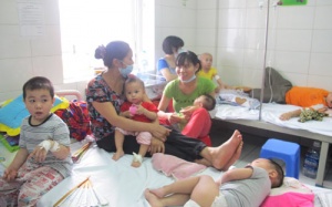 Giám sát chặt chẽ các trường hợp sốt phát ban nghi sởi