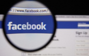 Bộ trưởng Bộ Y tế: Lên Facebook cũng là làm việc