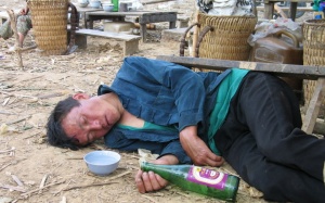 Quan niệm sai lầm khiến bạn 'đổ gục' vì chất cồn