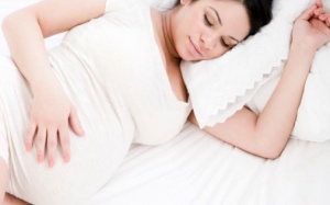 60% phụ nữ mang thai không biết bị hẹp van tim