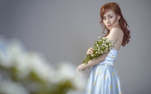 Bà Tưng tái xuất có phần ngoan hơn?