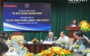 Thi viết về những tấm gương sáng ngành y tế