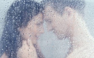 Thỏa mãn trong… phòng tắm