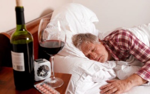 Thuốc + rượu = Họa