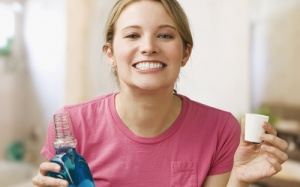 Dùng nước súc miệng sai cách: Dễ mắc ung thư miệng