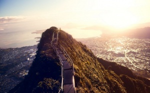 Top 10 địa danh 'sở hữu' những bậc thang nguy hiểm nhất thế giới