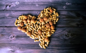 Ăn lạc - Khỏe tim!