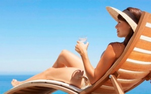 Da mẩn đỏ khi đi nắng là bệnh gì?