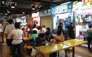 Đi ăn ngoài: Coi chừng tăng huyết áp