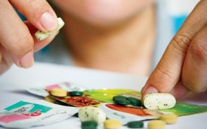 Bị cảm cúm, dùng sản phẩm hỗ trợ nào?