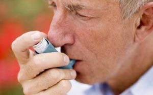 Phòng hen suyễn ở người cao tuổi
