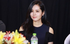 Chiêu makeup cho vẻ đẹp siêu tự nhiên của Han Ga In