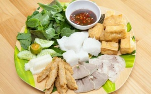 Nhớ vị Bắc cùng 'Bún đậu Hàng Đậu'