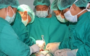 Cứu sống 1 nam thanh niên bị đâm thủng tim