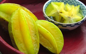 Rau trái tự nhiên chứa axit có thể gây sỏi thận