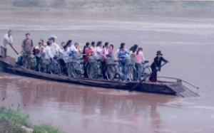 Khúc sông khao khát một cây cầu!