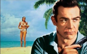 Người đàn ông cực khoái khi... nghe nhạc phim 007