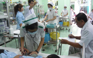 Đánh giá BS, nhân viên y tế: Cần những cái nhìn công tâm