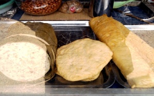 Giò chả dai, giòn - miếng ngon hay thuốc độc?