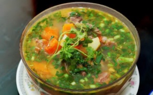 Canh xương hầm bổ hay không bổ?