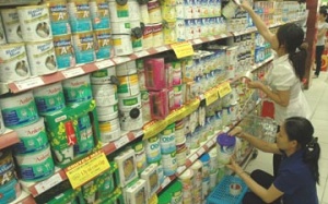 Phát hiện nhiều loại sữa ngoại không nguồn gốc