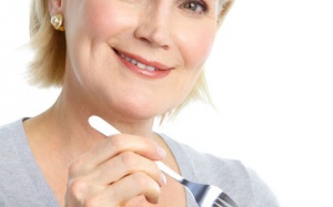 Những dưỡng chất cần thiết cho phụ nữ lớn tuổi