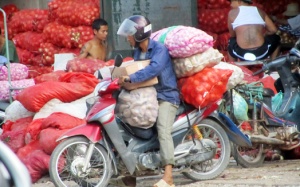 Bắc Ninh - sân nhà của nông sản Trung Quốc?