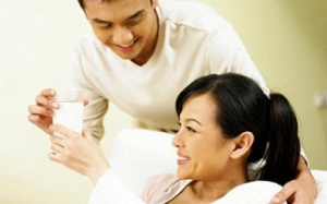 Mẹ bầu chăm uống sữa, con cao hơn