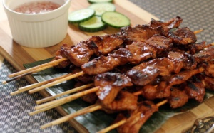 Ăn nhiều thịt nướng... nhanh già