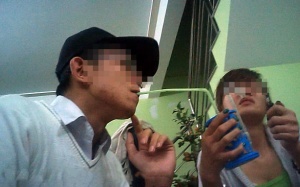 Học sinh “chơi bồ đà” ở phố núi