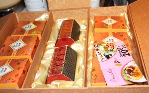 Bánh trung thu kèm... tương ớt - 'món độc' gây ngộ độc