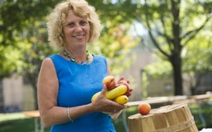 Bổ sung vitamin và khoáng chất ở người cao tuổi