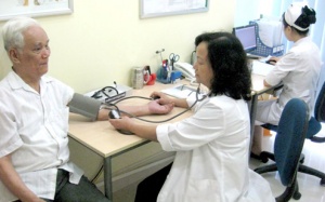 BV Bạch Mai khám, tư vấn miễn phí bệnh tim mạch