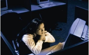 Phụ nữ càng thức khuya càng có nguy cơ ung thư