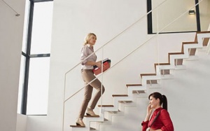 Giảm tới 5,4 kg nhờ... leo thang bộ