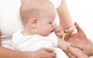 Đình chỉ một cơ sở tiêm chủng ở Quảng Nam