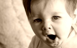 Giờ ngủ thất thường ảnh hưởng hành vi trẻ