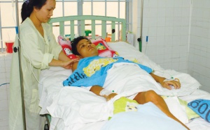 Còn nửa người vẫn sống “để trả ơn bác sĩ”