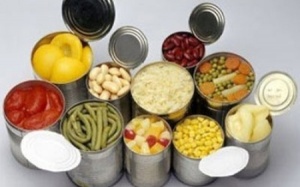 Mang bệnh vì không biết sử dụng đồ hộp