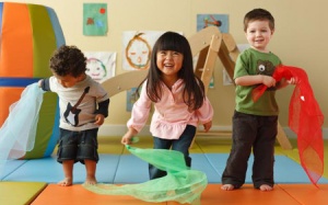 Những mốc phát triển trẻ 3 tuổi cần đạt