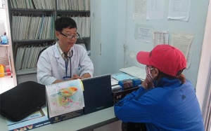 Đề xuất đưa thuốc điều trị HIV vào danh mục thuốc được cấp của BHYT