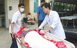 Gãy cổ xương đùi, bệnh thường gặp ở người già