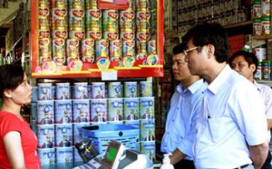 TP.HCM: Giám sát ATTP đối với sản phẩm sữa và nguyên liệu pha chế sữa