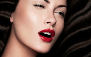 Những lỗi không được 'phạm' khi dùng son đỏ