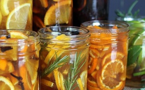 5 cách ngâm chanh mật ong trị ho mùa đông