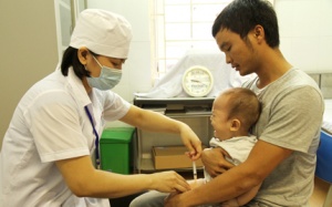 Hà Nội sẽ kéo dài ngày tiêm vaccine Quinvaxem
