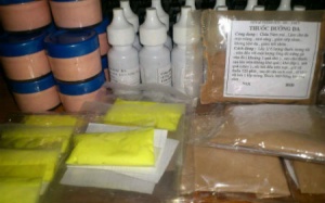 Dùng 'kem trị nám siêu nhanh', ung thư cũng siêu nhanh