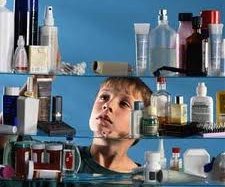 Bỏng thực quản vì uống nước tẩy rửa