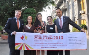 Chạy vì trẻ em Hà Nội 2013